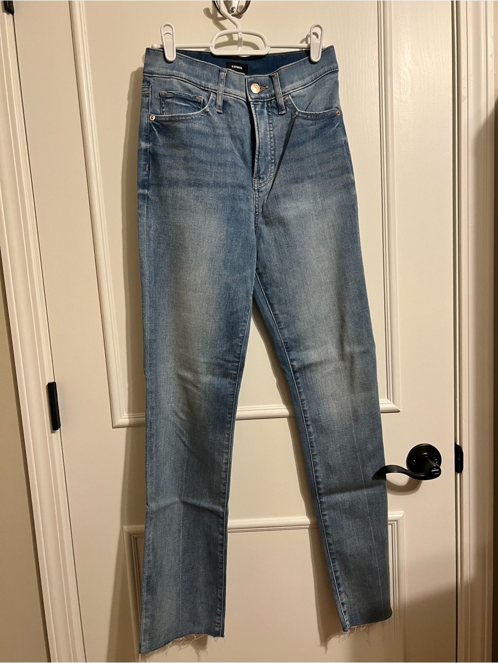 Express Light Blue Straight-Leg Women’s Jeans